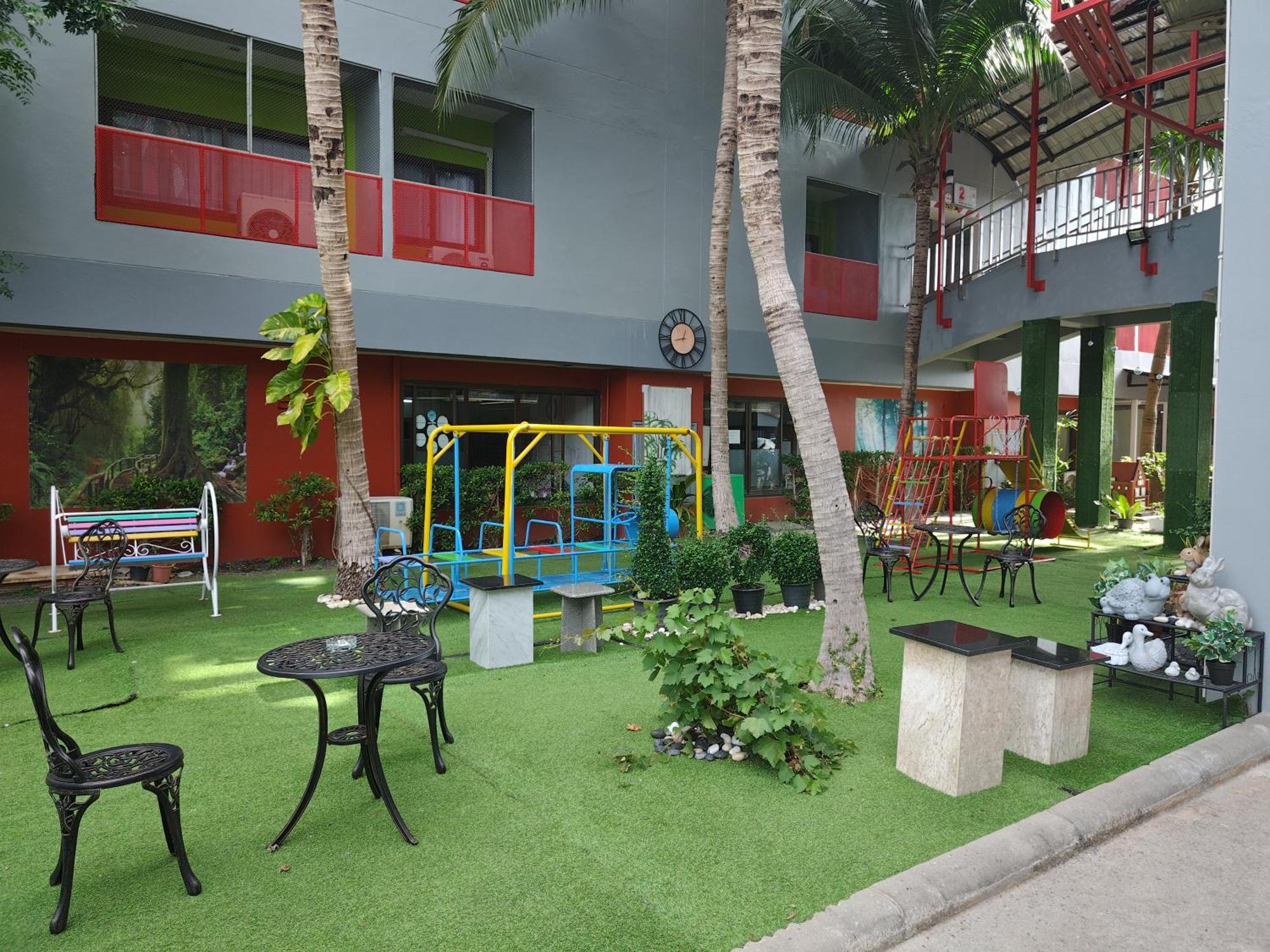 Samui Verticolor Hotell 3*